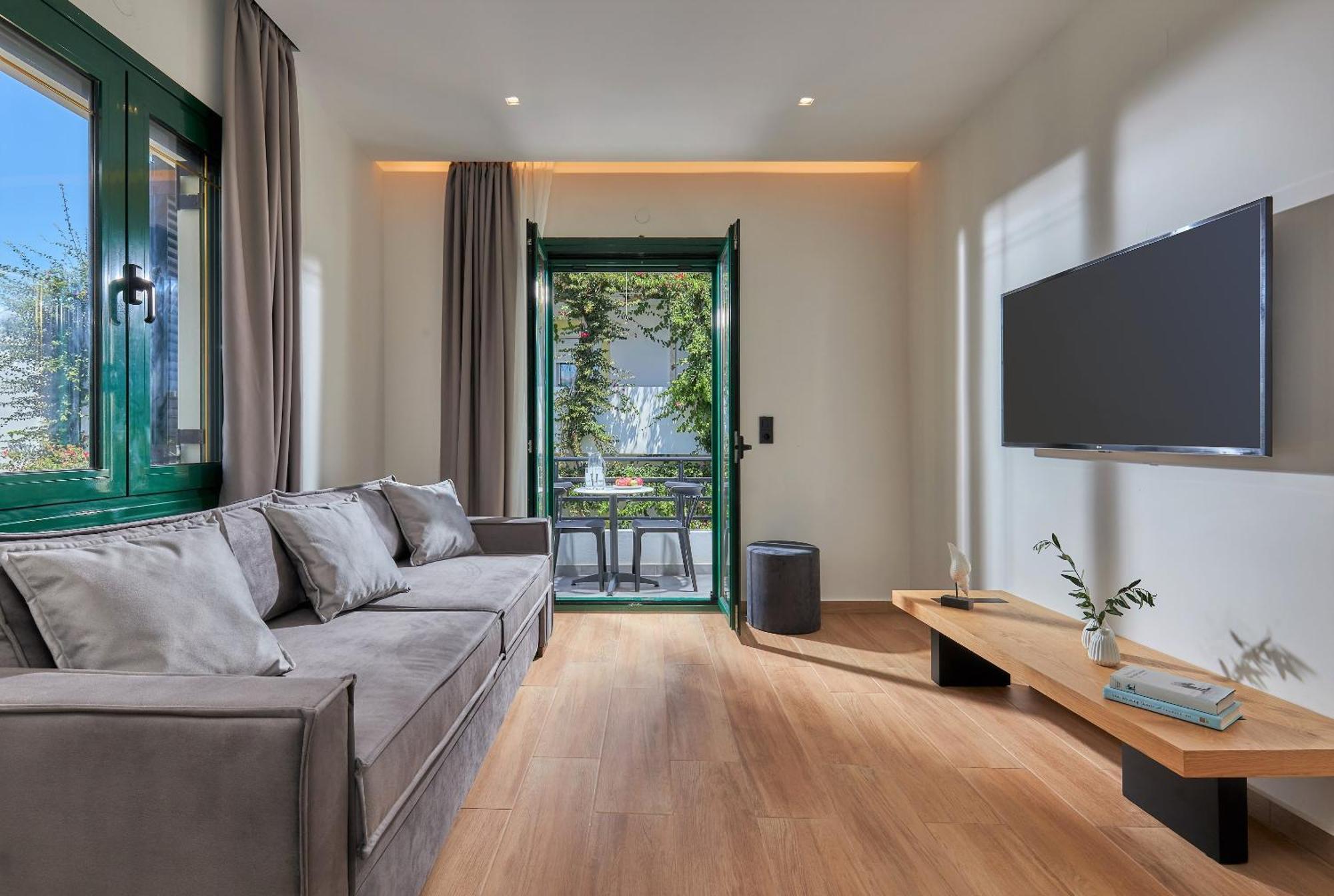 Paul Marie Aparthotel 2*
