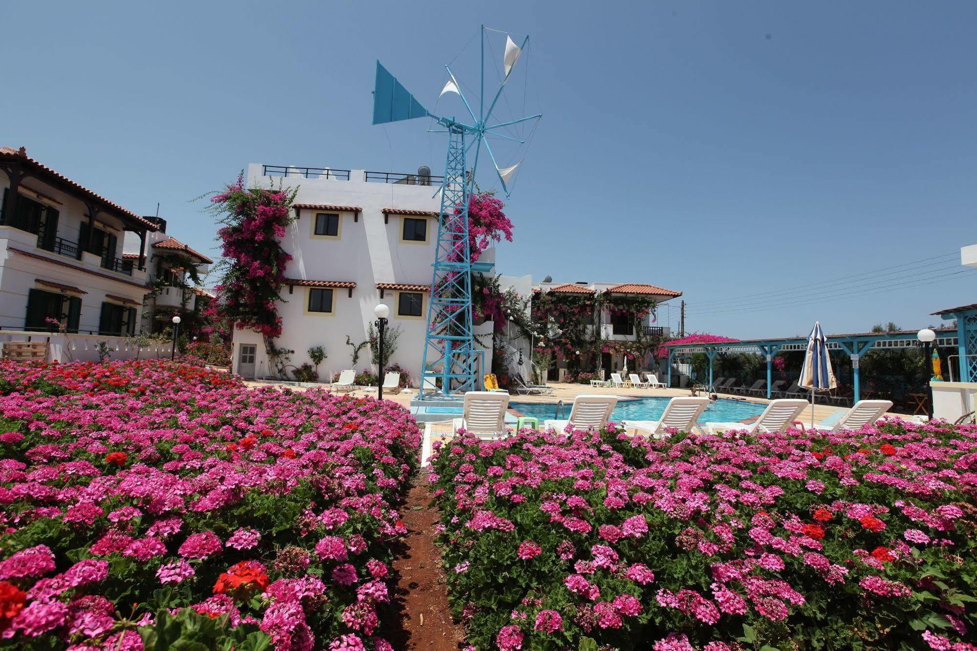 Paul Marie Aparthotel